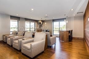 East Rutherford apartment for rent - Resident's Lounge at The Monarch, East Rutherford, New Jersey