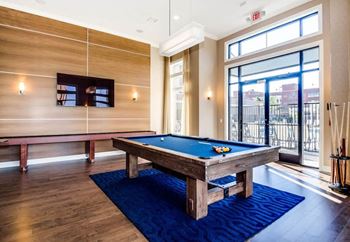 Billiards lounge room