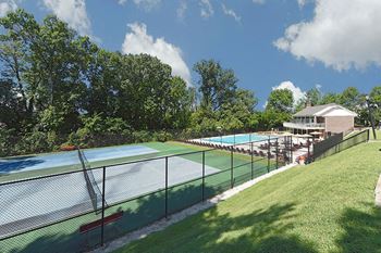 Synthetic tennis courts