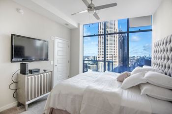 Spacious studios, 1-bedrooms & 2-bedrooms