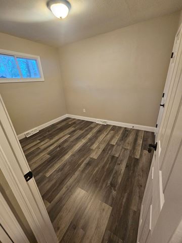 St Louis house for rent - 10100 VENTURA DR