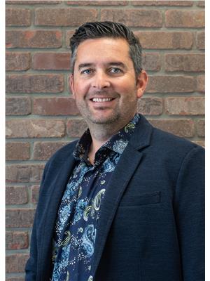 Justin Stoski, Grassroots Realty Group