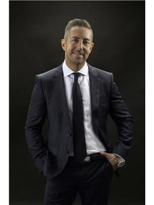 Christopher Lacharity, ENGEL & VOLKERS OTTAWA