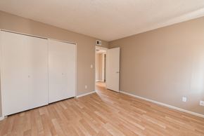 Phoenix apartment for rent - the spacious living room and dining room of an apartment