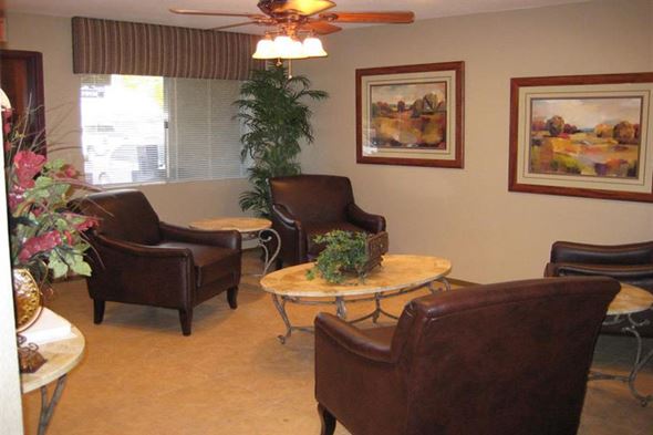 Safford apartment for rent - a living room with leather chairs and a table