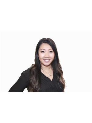 Jennifer Vo, Re/Max Icon Realty