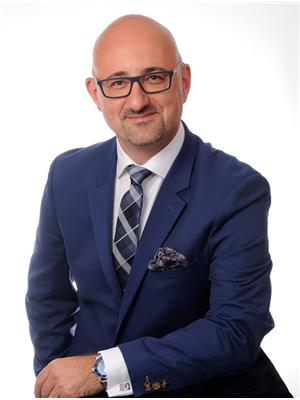 ARNOLD DANOWSKI, ROYAL LEPAGE MEADOWTOWNE REALTY
