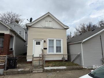 Louisville house for rent - 112 N 18th Street