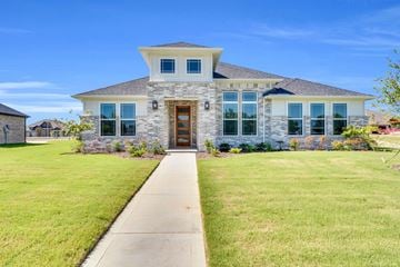Desoto house for rent - 1924 Comanche Dr