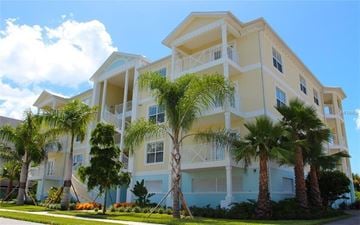 Bradenton house for rent - 7740 34th Avenue West #202-RATES: MAY-DEC $2,500 per month JAN-APR $5,000 per month.
