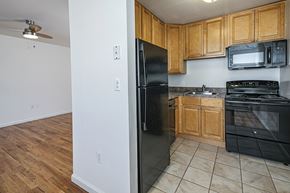 Lake Hiawatha apartment for rent - Beverwyck Gardens