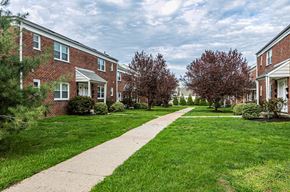 Edison apartment for rent - Belmont Gardens Exterior 2