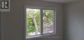 Toronto (Long Branch) apartment for rent - Source URL: https://ddfcdn.realtor.ca/listing/TS639085019060600000/reb82/highres/4/w12858674_4.jpg