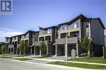 London South (South U) townhouse for rent - A row of modern houses with the logo REALTOR on the top left.
