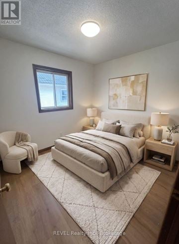 Pelham (Fonthill) fourplex for rent - 1 - 1372 HAIST STREET 1
