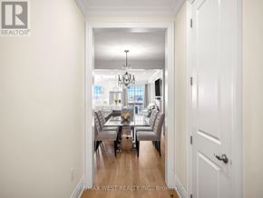 Richmond Hill (Oak Ridges) apartment for rent - A dining room with a table set for six people.