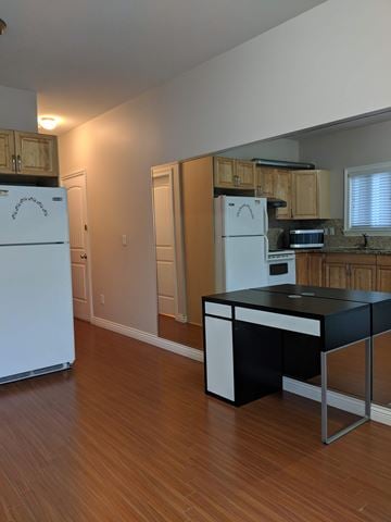 Burnaby house for rent - 6391 Neville Street