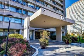 Toronto (Flemingdon Park) condo for rent - The entrance to a building with the number 785 on it.