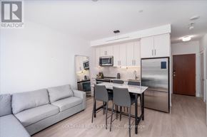 Innisfil condo for rent - Source URL: https://ddfcdn.realtor.ca/listing/TS639098553758670000/reb82/highres/2/n12908242_4.jpg