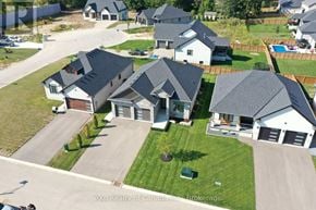 Norwich (Norwich Town) apartment for rent - A bird's eye view of a neighborhood with houses and driveways.