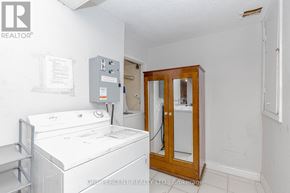 Brampton (Fletcher's Creek South) apartment for rent - A room with a white wall and a window.