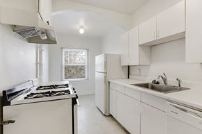 Denver apartment for rent - Corona Court Apartments in Denver, Colorado