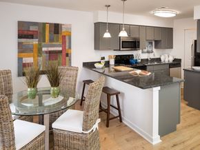 Yardley townhouse for rent - Fully Renovated 2 Bedroom Kitchen with Granite Upgrade at Yardley Crossing