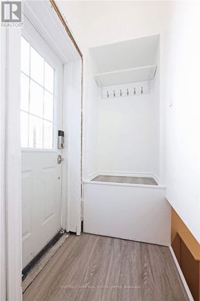 Toronto (Weston) apartment for rent - Source URL: https://ddfcdn.realtor.ca/listing/TS639104135423970000/reb82/highres/2/w12933532_3.jpg