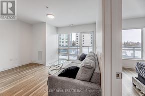 Waterloo condo for rent - Source URL: https://ddfcdn.realtor.ca/listing/TS639112710800730000/reb82/highres/8/x12950578_4.jpg