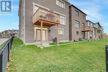 Oakville (Nw Northwest) apartment for rent - A building with a balcony is for sale.