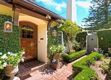 Santa Barbara house for rent - 1915 Santa Barbara Street