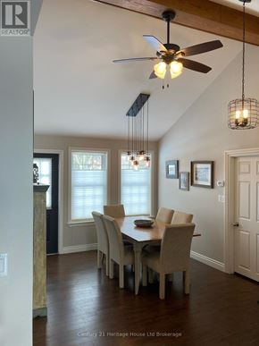 Tillsonburg apartment for rent - A dining room with a table and chairs.