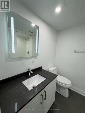 Toronto (Moss Park) multi-family for rent - Source URL: https://ddfcdn.realtor.ca/listing/TS639112504671630000/reb82/highres/0/c12971380_5.jpg