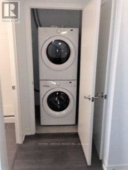Toronto (Regent Park) condo for rent - Source URL: https://ddfcdn.realtor.ca/listing/TS639112522173200000/reb82/highres/4/c12971684_5.jpg