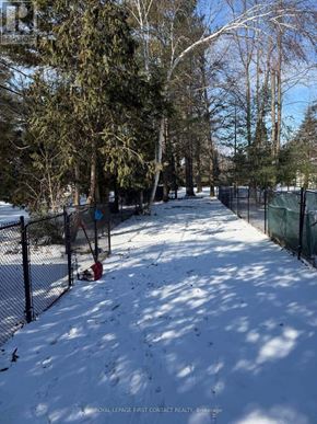 Innisfil apartment for rent - Source URL: https://ddfcdn.realtor.ca/listing/TS639112558955330000/reb82/highres/4/n12972164_3.jpg