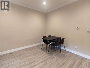 Vancouver apartment for rent - A dining room with a table and chairs.