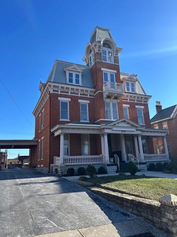Newport house for rent - 835-2 York Street