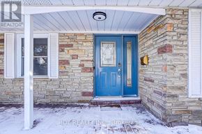 Toronto (Banbury-Don Mills) apartment for rent - A blue door is the centerpiece of this house.