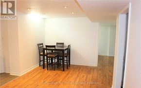 Vaughan (Vellore Village) apartment for rent - A dining room with a table and chairs.