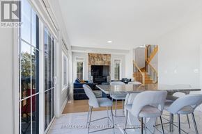 Oshawa (Mclaughlin) apartment for rent - A dining room with a table and chairs.