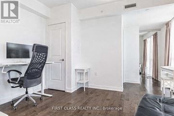 Toronto (Waterfront Communities) condo for rent - A room with a desk and a chair in it.