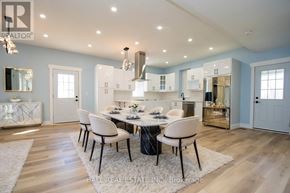 Asphodel-Norwood (Norwood) apartment for rent - A dining room with a table set for four.
