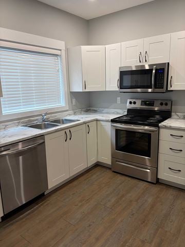 Kamloops house for rent - 1912 Qu'Appelle Boulevard - B