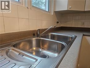 Hamilton apartment for rent - 35 KINGSMOUNT Street N Unit# 2 2