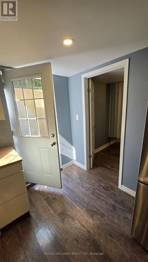 Vaughan (Brownridge) apartment for rent - A room with a white door and a window.