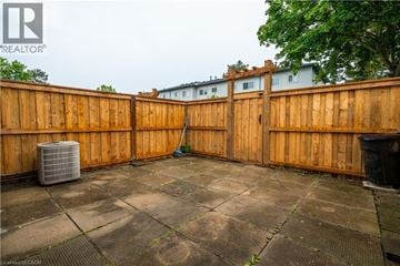 Hamilton townhouse for rent - 117 BONAVENTURE Drive Unit# 16 16