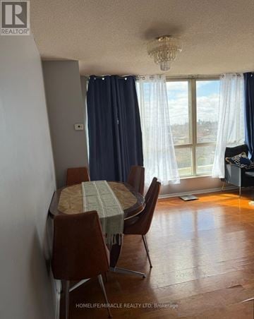 Toronto (Mount Olive-Silverstone-Jamestown) house for rent - A dining room with a table and chairs.