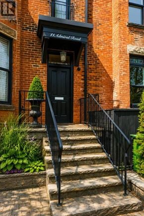Toronto (Annex) apartment for rent - 11 ADMIRAL ROAD