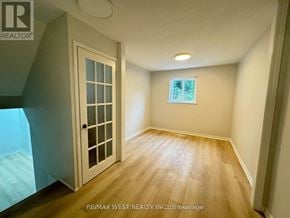 Toronto (Don Valley Village) apartment for rent - A room with a door and a window.