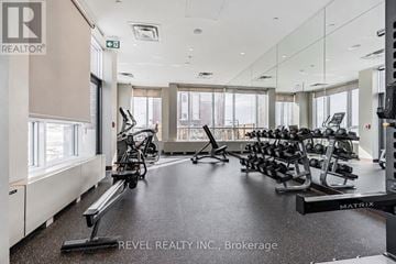 Vaughan (Vaughan Corporate Centre) condo for rent - 720 - 60 HONEYCRISP CRESCENT 720